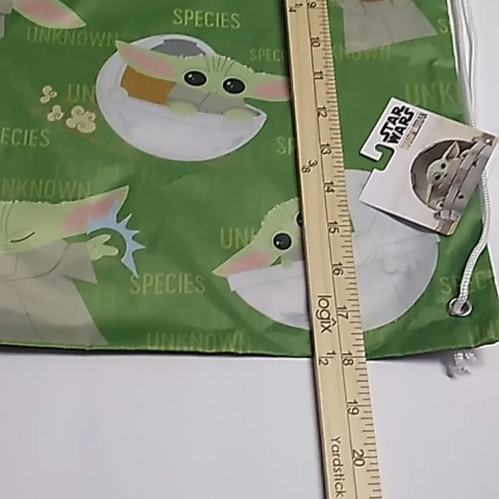 18 x 14 inches 100% polyester Green Star Wars Baby Yoda Drawstring Bag